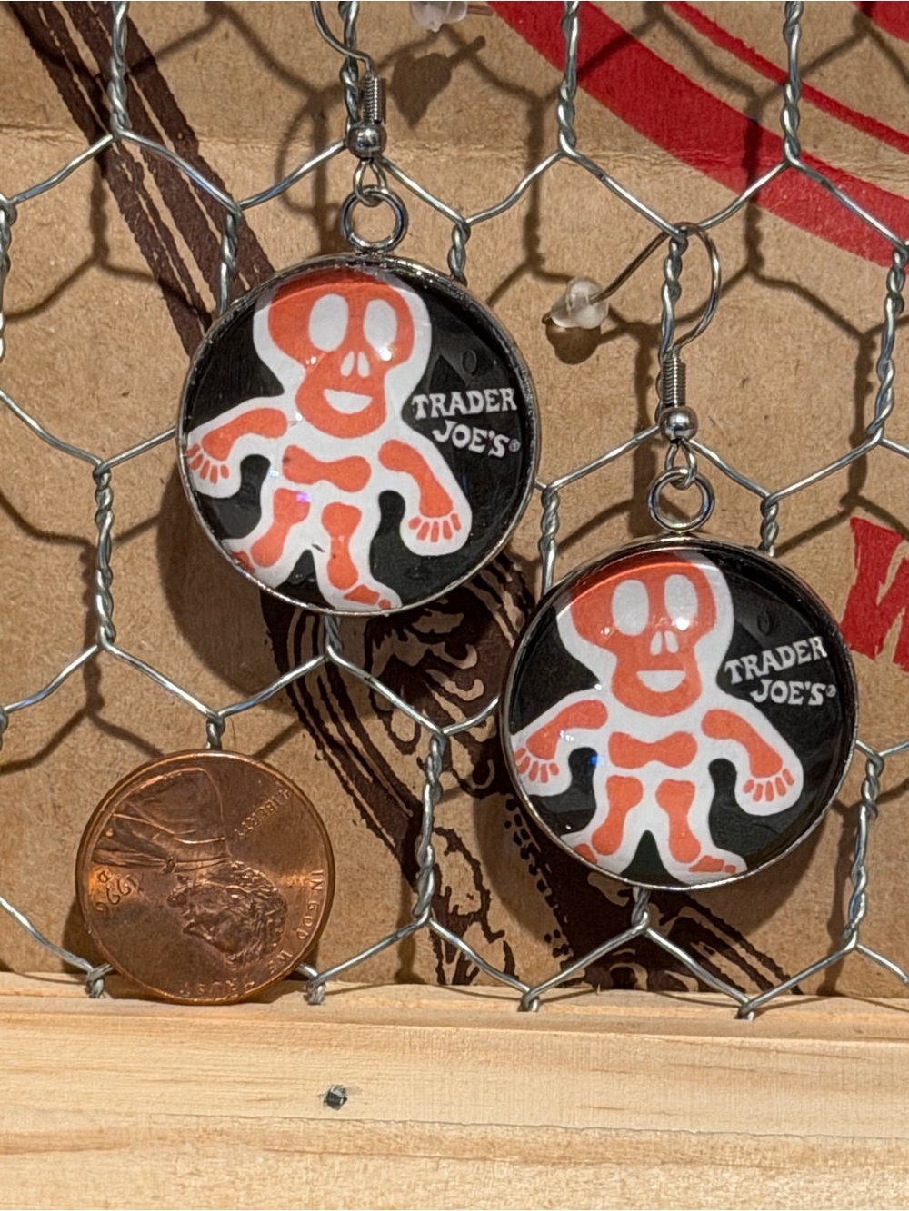 Trader Joe’s earrings 25mm Halloween skeletons